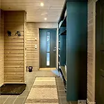 Дом отдыха High Standard At Sauna, Hot Tub & Trails Right Outside Ringsaker