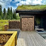 High Standard At Sauna, Hot Tub & Trails Right Outside Casa de Férias Sjusjøen