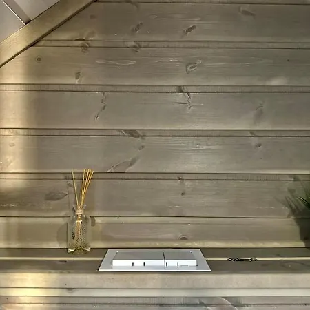 בית נופש High Standard At Sauna, Hot Tub & Trails Right Outside