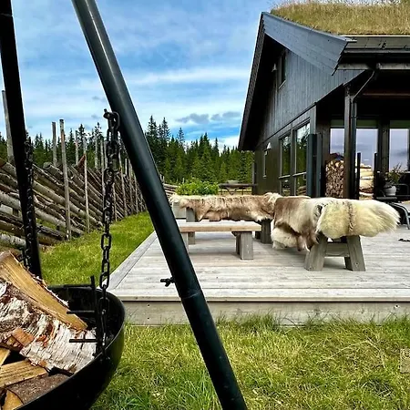 בית נופש High Standard At Sauna, Hot Tub & Trails Right Outside