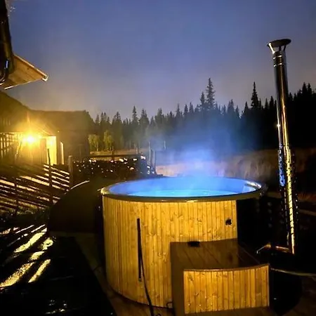 בית נופש High Standard At Sauna, Hot Tub & Trails Right Outside Sjusjøen