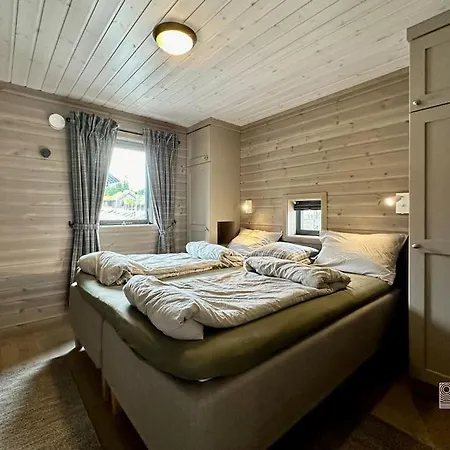 High Standard At Sauna, Hot Tub & Trails Right Outside 度假居